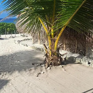 Mahana Tua Huahine Camping